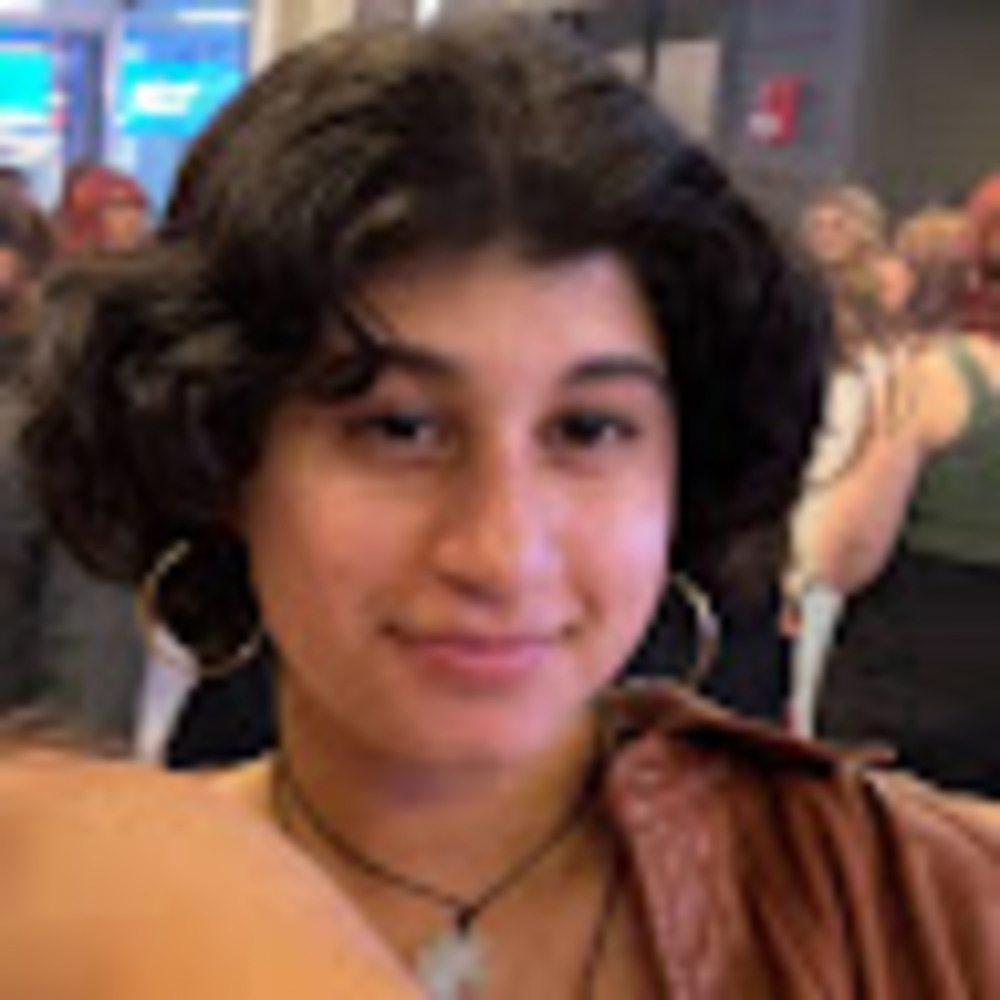 Meet your Posher, Mona